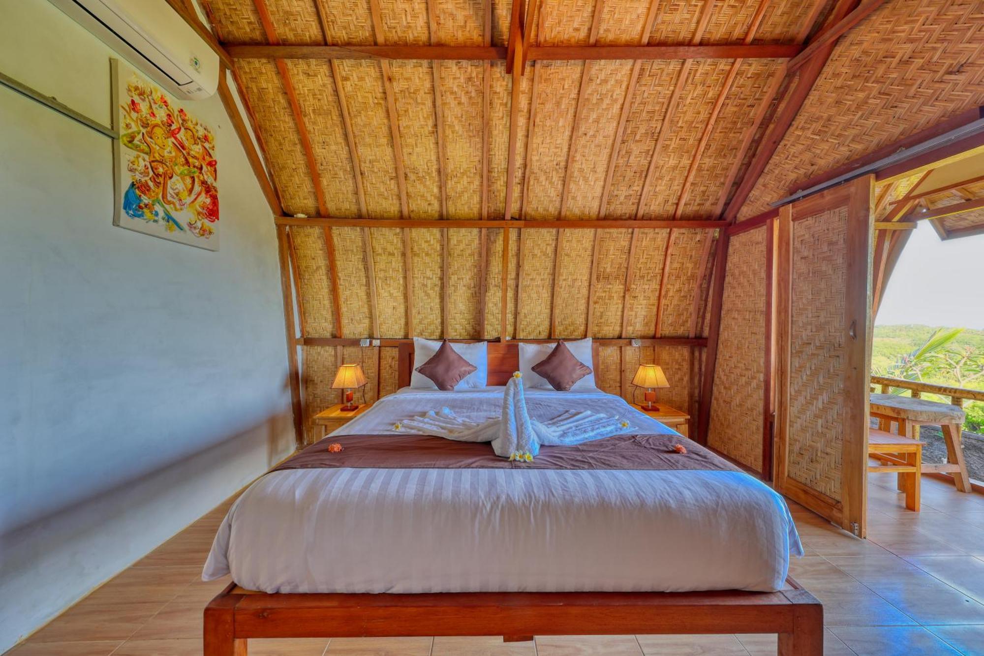 D Sebuluh Bungalow Batumadeg Room photo