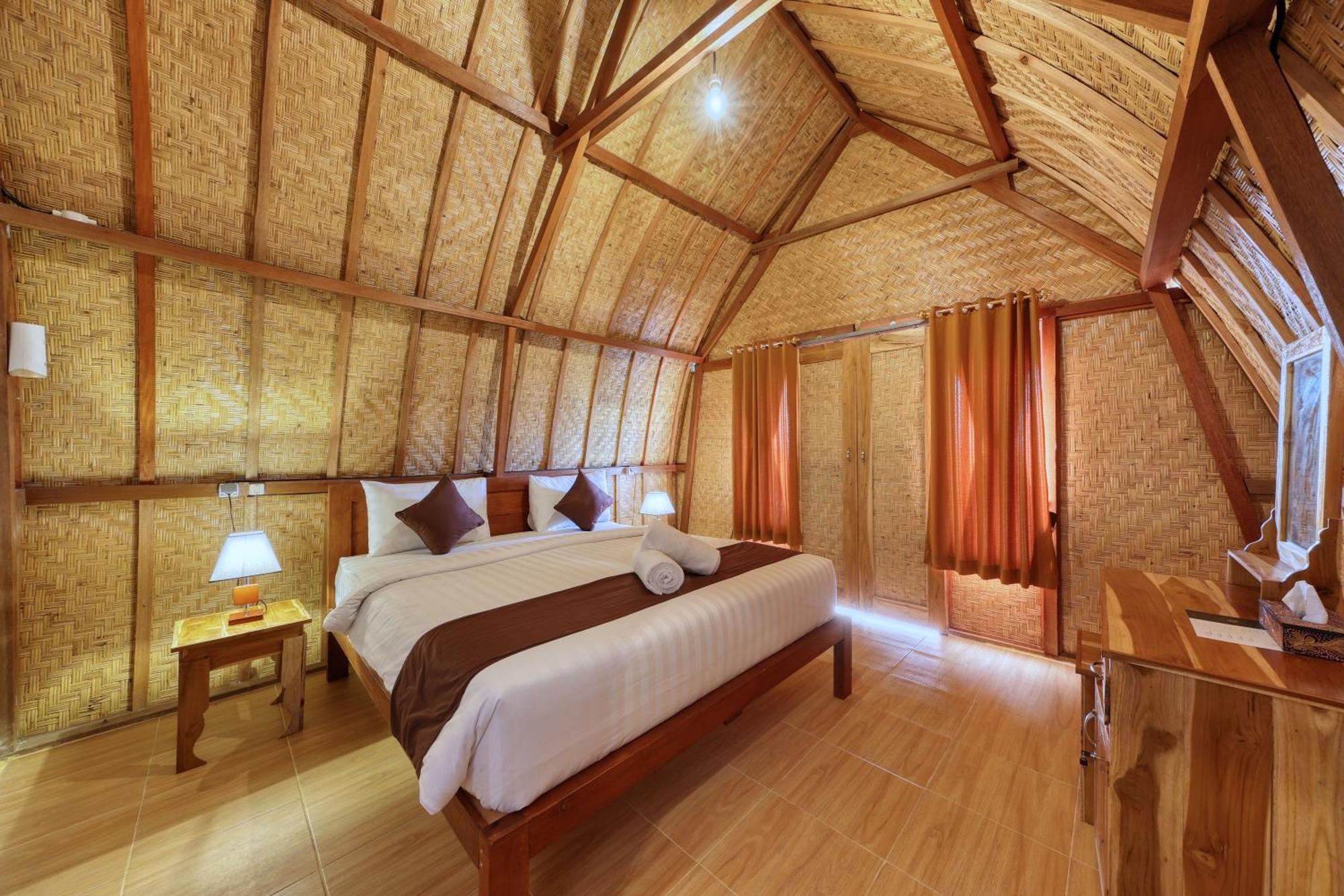 D Sebuluh Bungalow Batumadeg Room photo